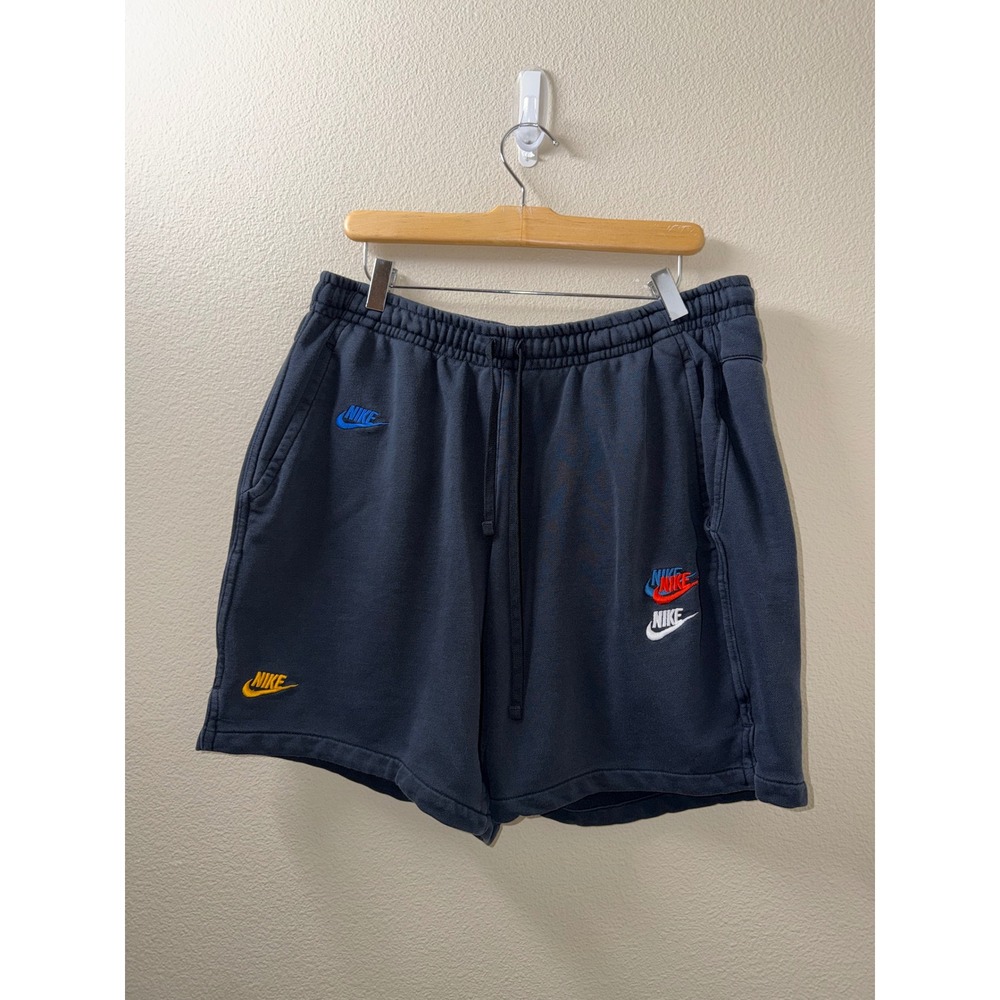 Men's Nike Shorts Size XL